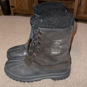snow boots size 8